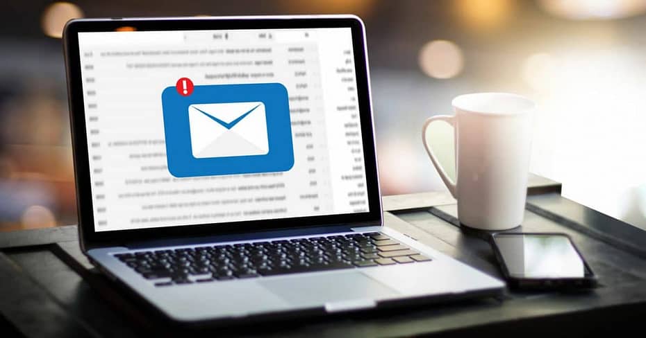 Σχετικά με email